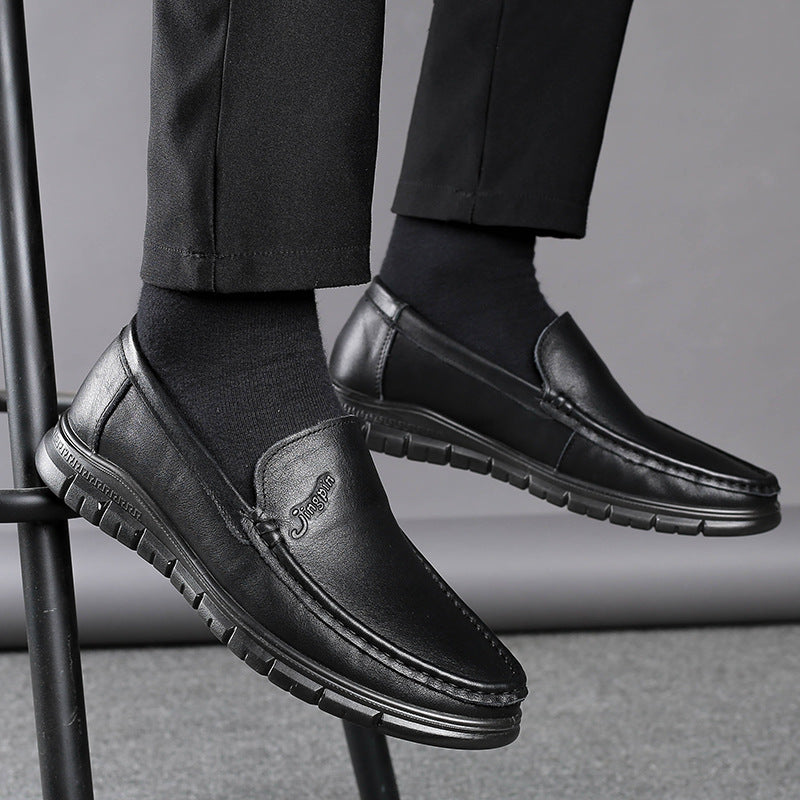 Autumn new peas shoes men driving a foot lazy shoes middle-aged casual leather case foot shoes men