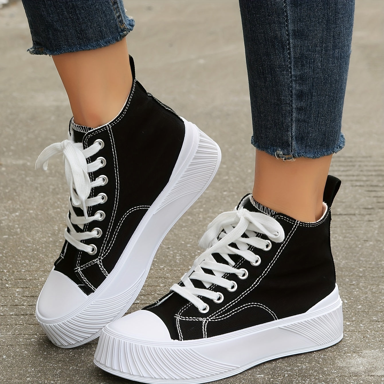 Women's Canvas High-Top Sneakers, Round Toe Lace-Up Platform Casual Shoes, Solid Colo Breathable Shoes