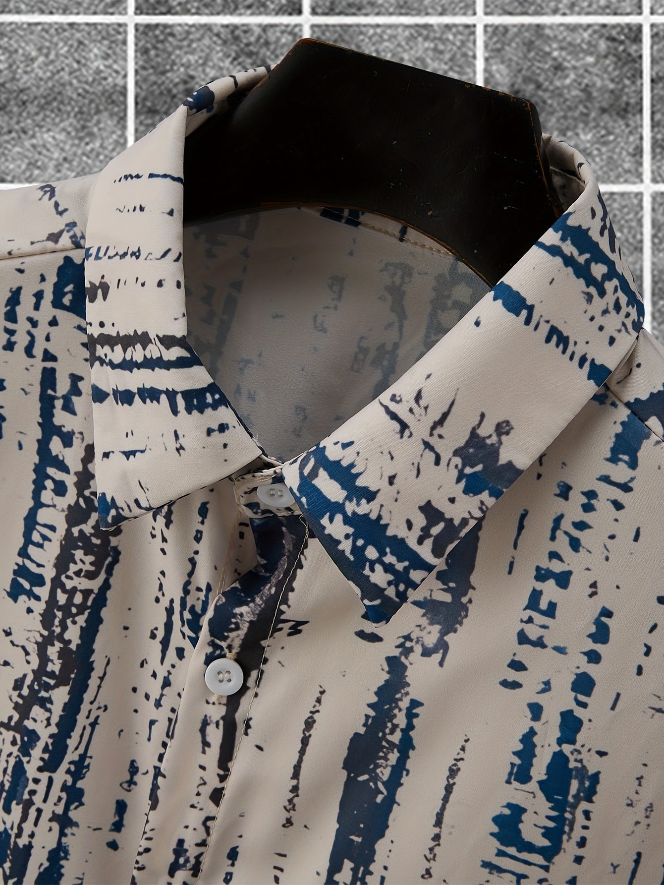 Retro Casual Men's Short Sleeve Lapel Shirt For Summer Resort Vacation