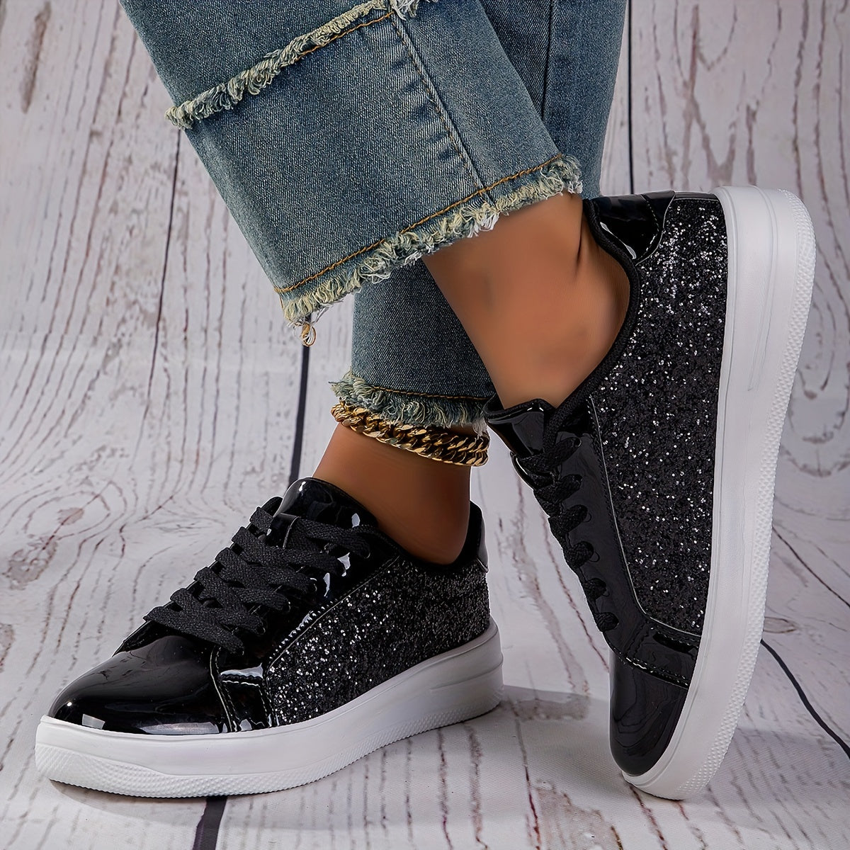 Women's Solid Color Trendy Sneakers, Lace Up Sequins Pattern Casual Skate Shoes, Glitter Low-top Shoes for Music Festival