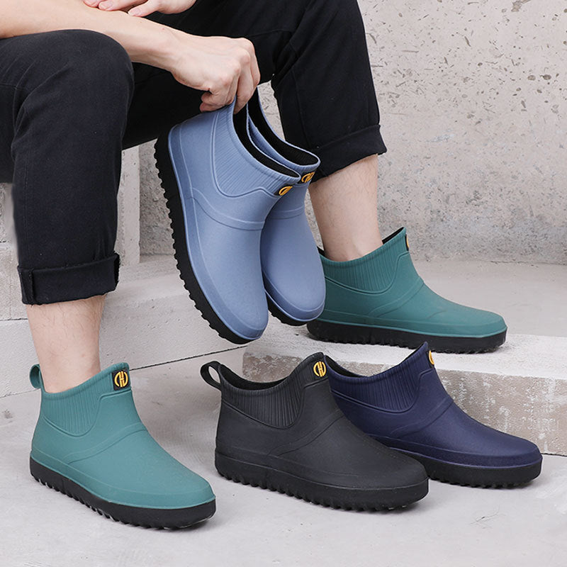 New water shoes men's fashion fishing rain boots plus velvet short pump seastern labor insurance warm anti-skid waterproof plus cotton rain shoe