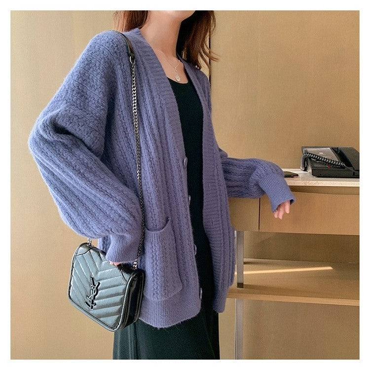 Knit sweater jacket female cardigan loose lazy spring and autumn new Korean version of the long autumn outside the clothes tide