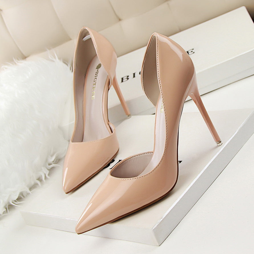 638-5 Korean version of the fashion simple and stiletto high-heeled patent leather shallow mouth sharp hollow sexy thin high heel shoes single shoes