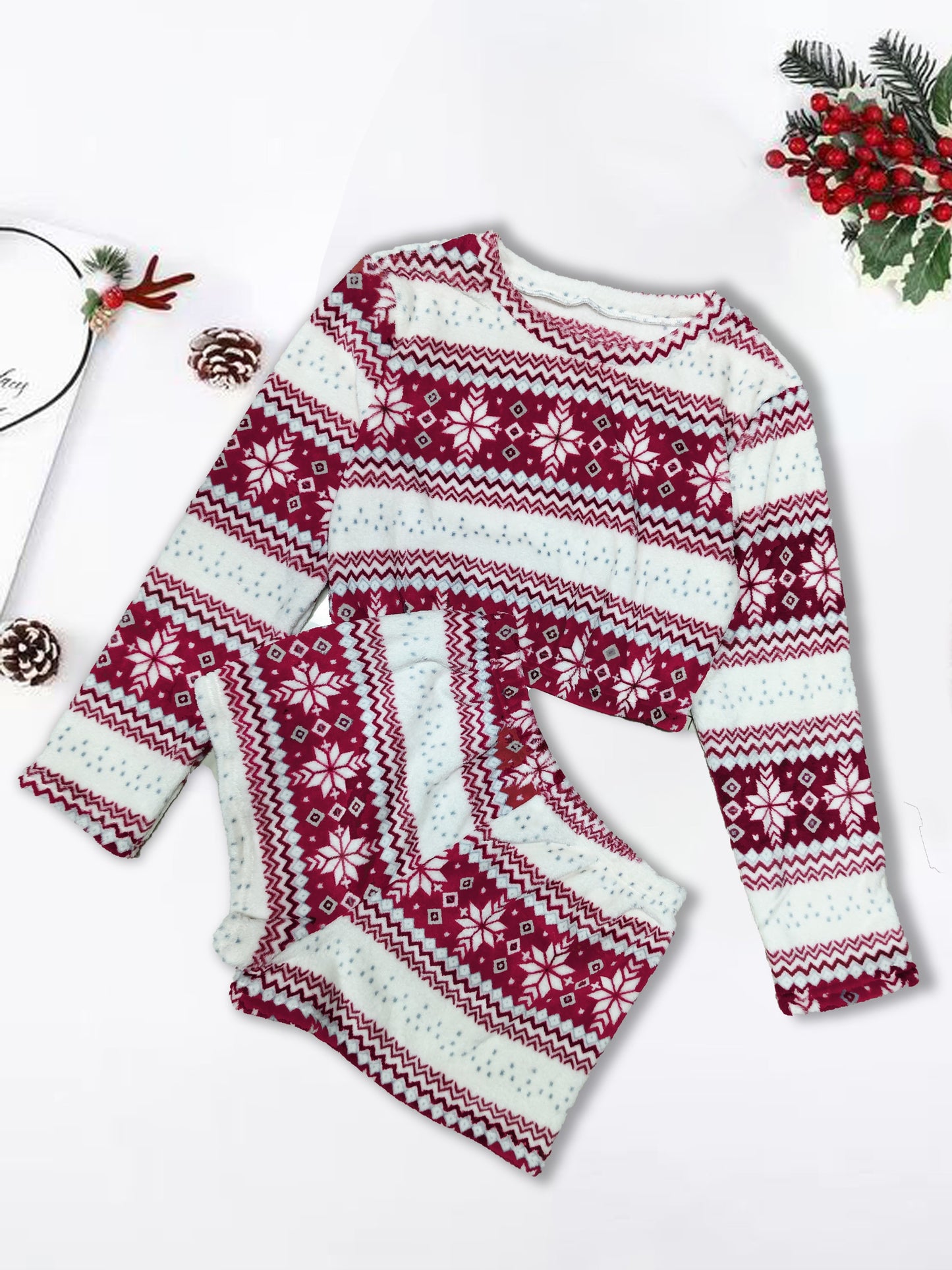 Snowflake Print Christmas Lounge Set, Casual Long Sleeve Crew Neck Top & Elastic Waistband Shorts, Women's Loungewear & Sleepwear