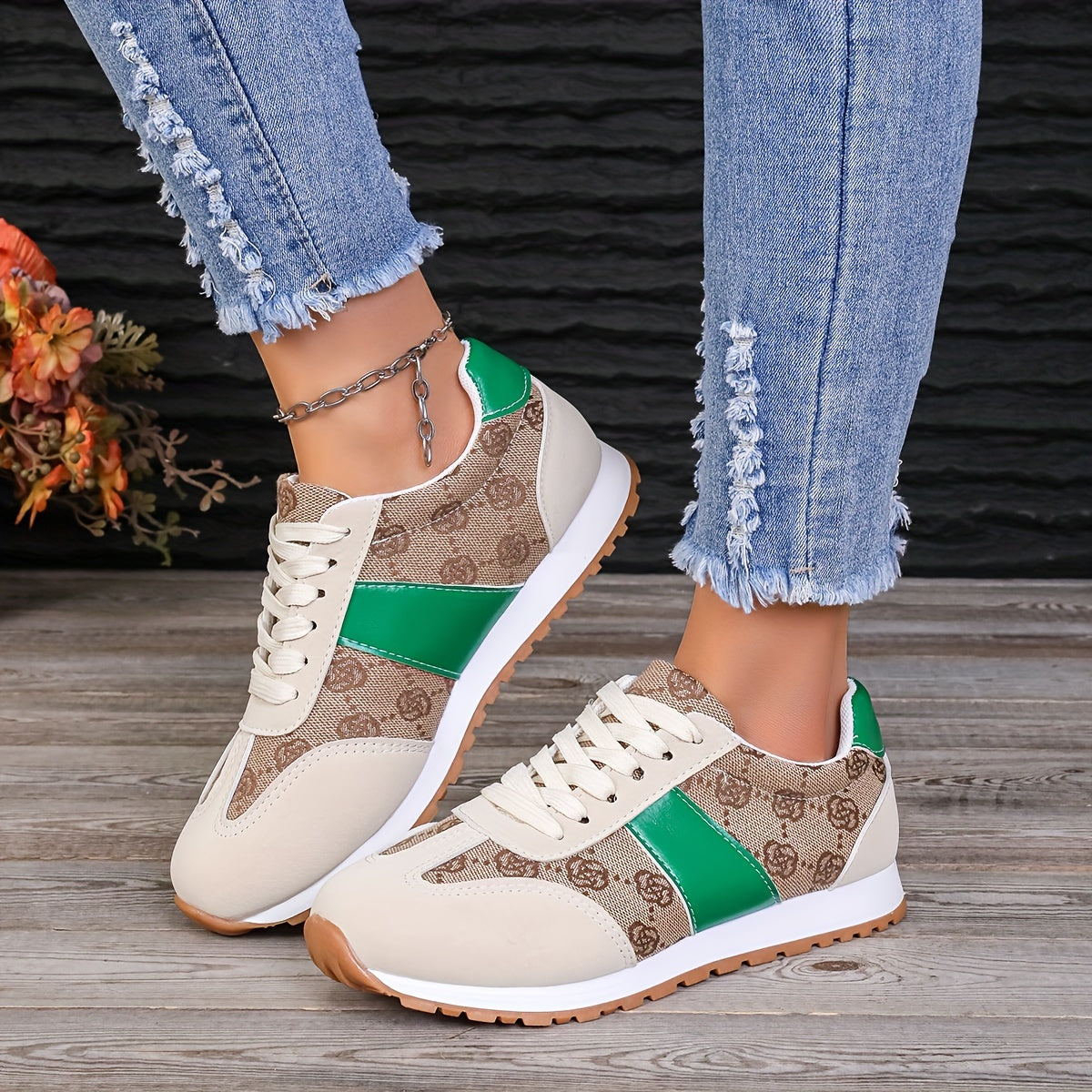 Women's Flowers Print Sports Shoes, Trendy Contrast Color Low Top Trainers, All-Match Outdoor Walking Sneakers