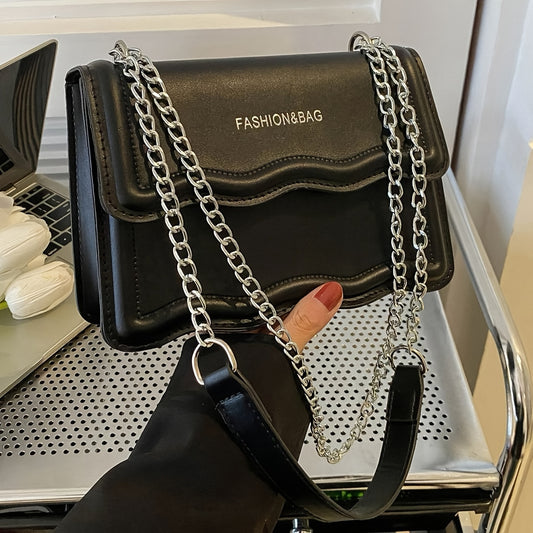 Letter Graphic Shoulder Bag, Scallop Detail Flap Purse, Trendy Chain Crossbody Bag For Women