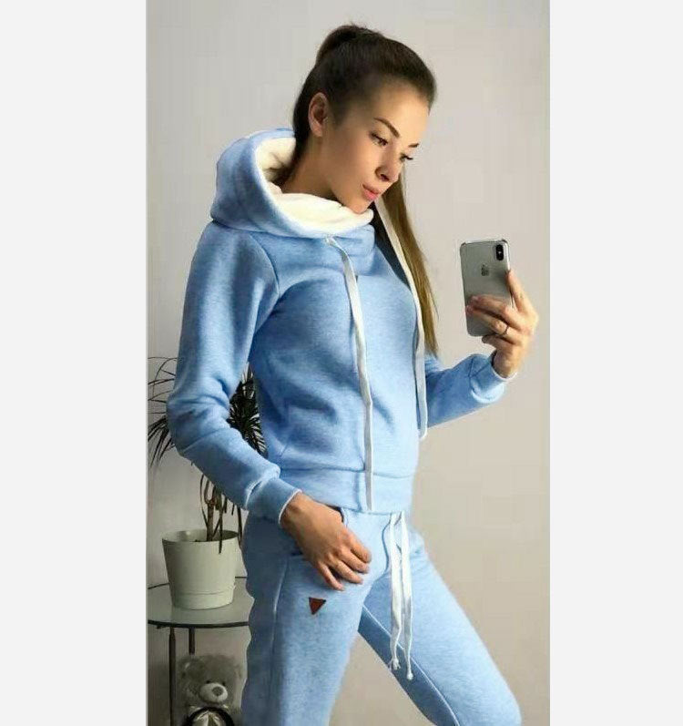 Fashion casual sports suit