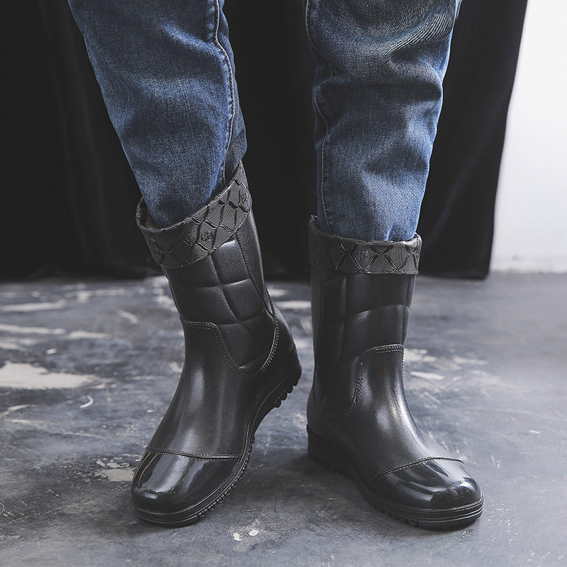 New winter warm fashion anti-slip rain shoe men's middle tube rain boots water shoes rubber shoes kitchen car wash work boat
