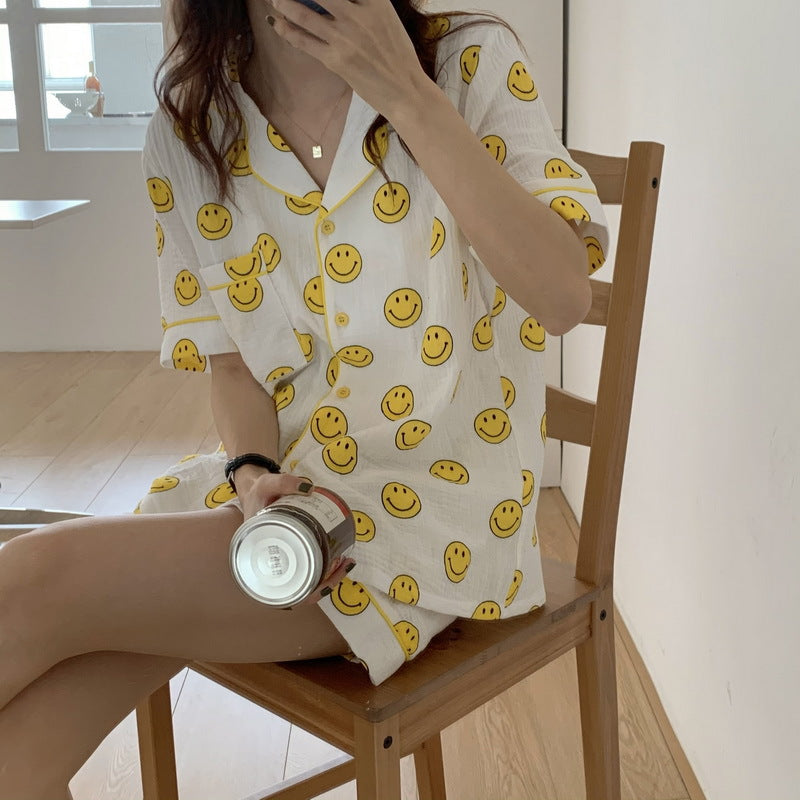 Spring and summer ins cartoon cute smiley cotton yarn pajamas female Korean version short-sleeved loose and comfortable home clothes suit thin