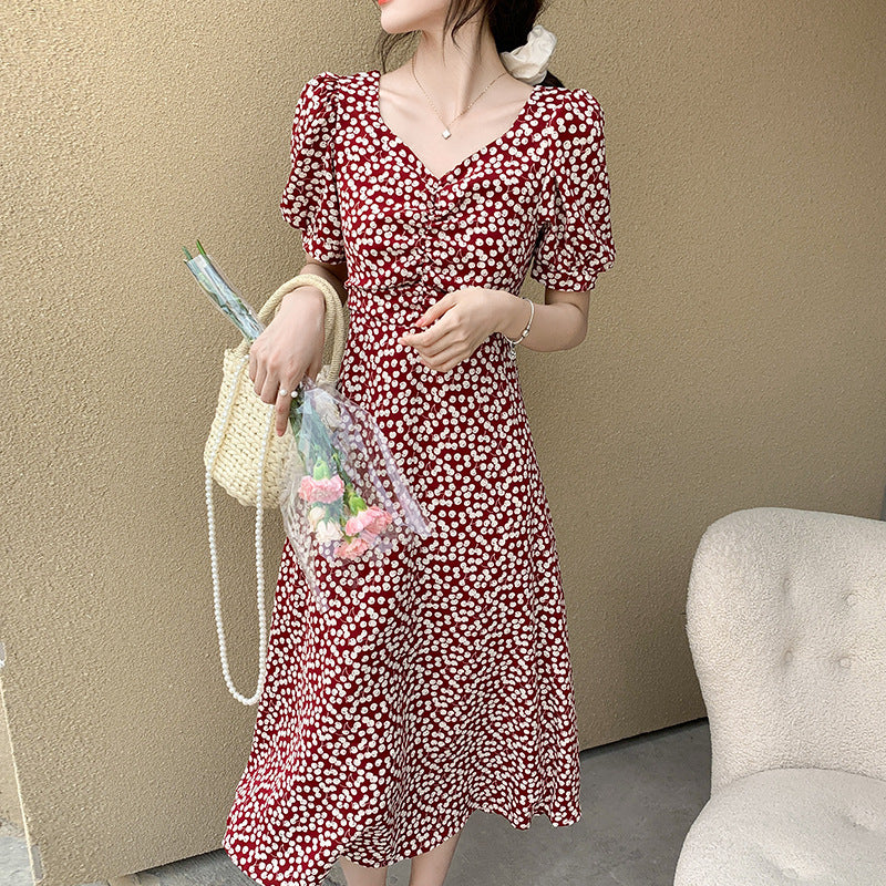 2021 summer new waist temperament revealed hollow long dress French bubble sleeve small fresh floral dress