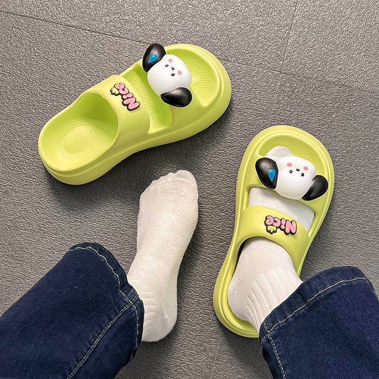 Cartoon cute thick bottom heightened slippers women's summer wear 0 new fashion-feeling beach sandals