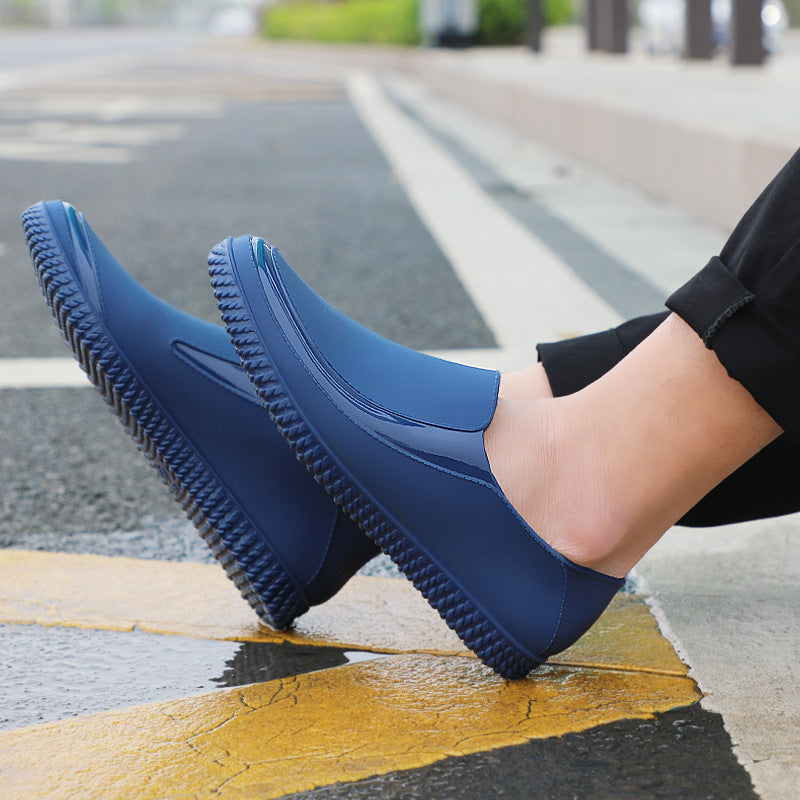 Rain Shoes Male anti-skid waterproof fashion low shoes men's chef kitchen shoes low water shoes lightweight wear rubber shoes