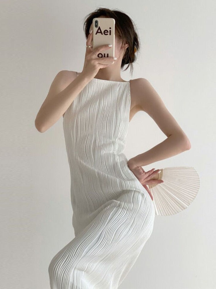 Elegant White Folds Midi Dress