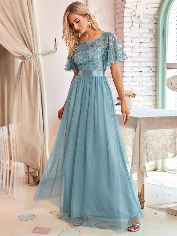 Vestido de Festa Longo com Detalhes Manta Bordada Azul Serenity