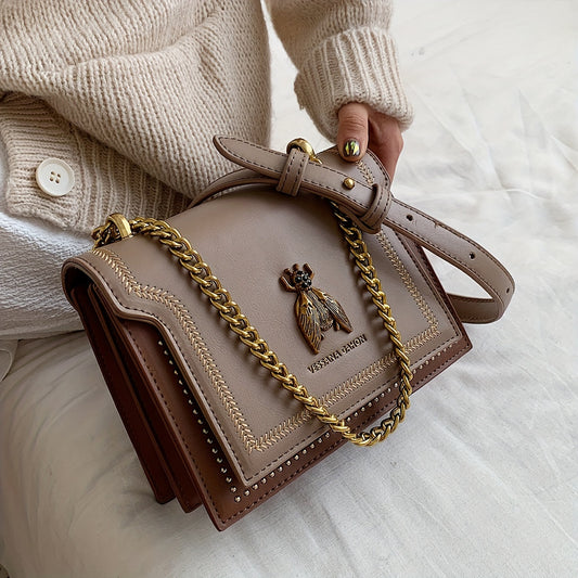 Vintage Bee Decor Crossbody Bag, Women's Chain Shoulder Bag, Rivets Decor Flap Square Purse