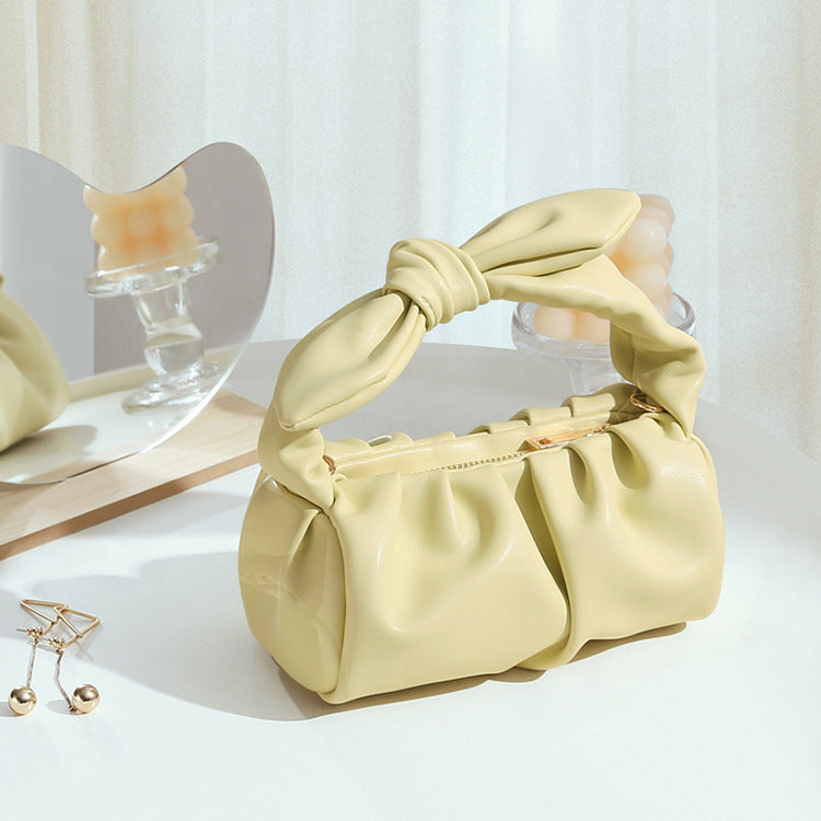 766422729-1