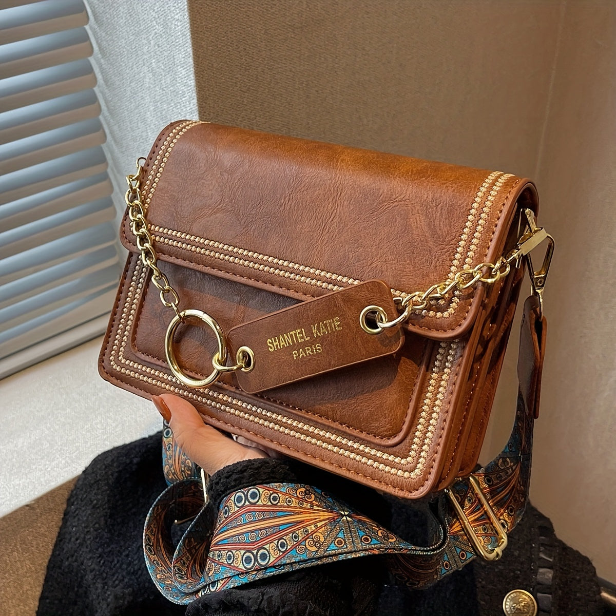 Retro Textured Embroidery Square Bag, Classic Women's Shoulder Bag With Vintage Pattern Wide Strap