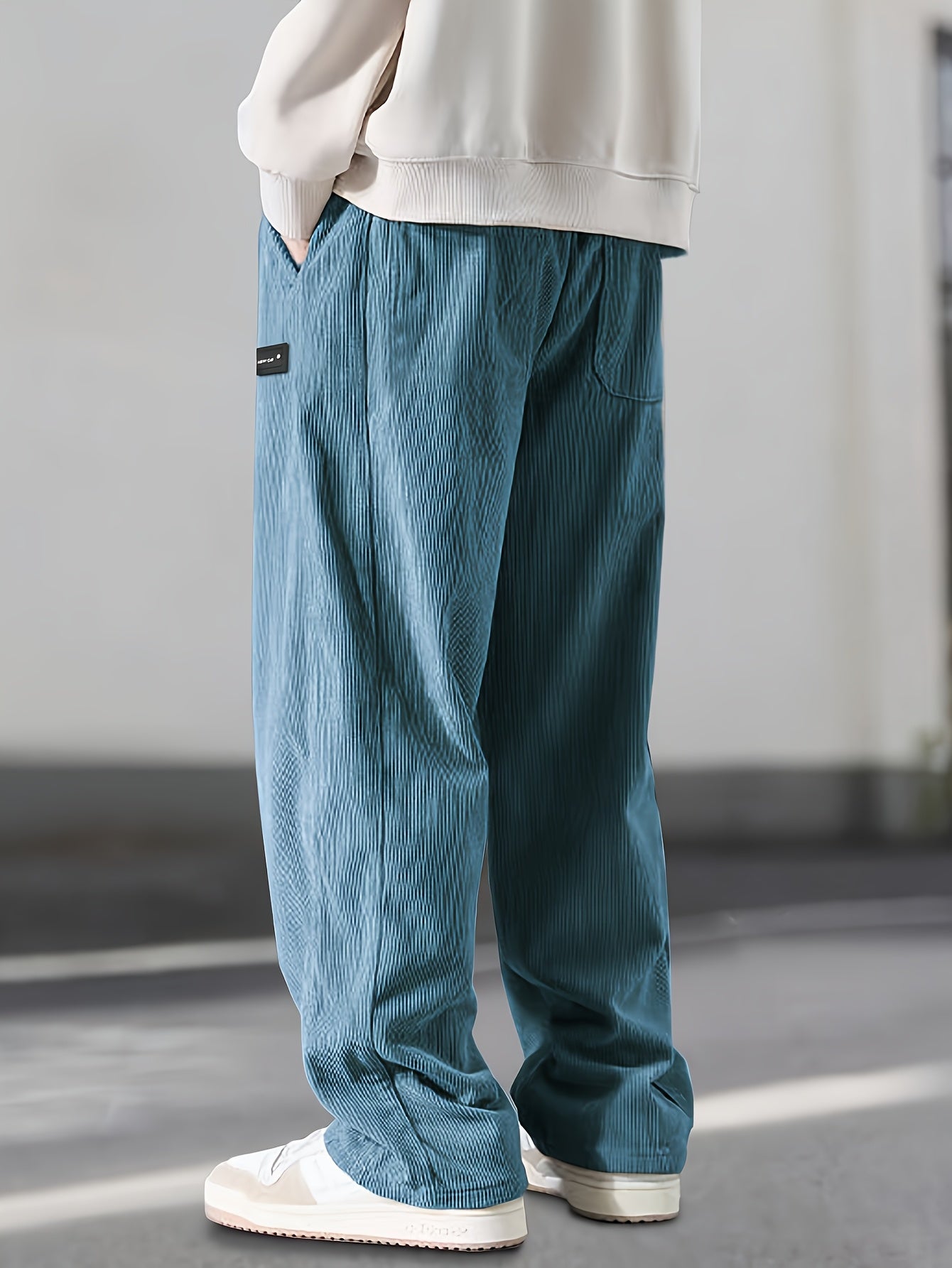 Pantaloni Uomo in Velluto a Coste HIDKAT, Colore Unico, Morbidi e Traspiranti, Vita con Coulisse e Vita Media, Lunghezza Regolare per un Look Casual Comodo Tutto l'Anno (Pantaloni Casual in Velluto a Coste)