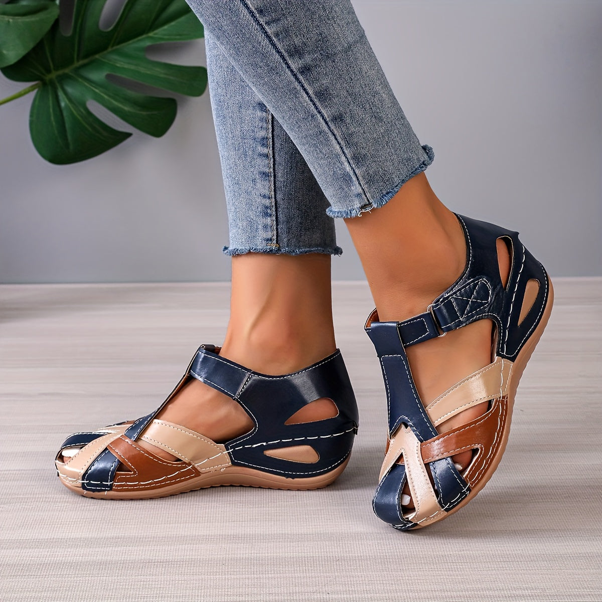 Women's Casual Wedge Sandals, Closed Toe Hollow Out Faux Leather Shoes, Comfort Summer Sandals