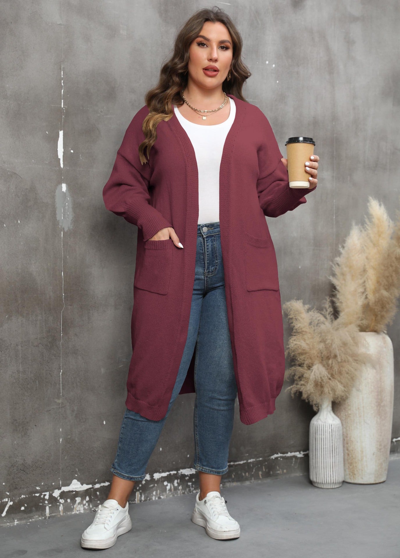 762721096-25