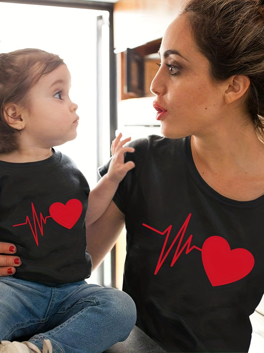 Stylish Family Matching T-shirts, Mommy And Me Casual Heart Print Short Sleeve Tops, Mom And Kids Matching Tees For Summer