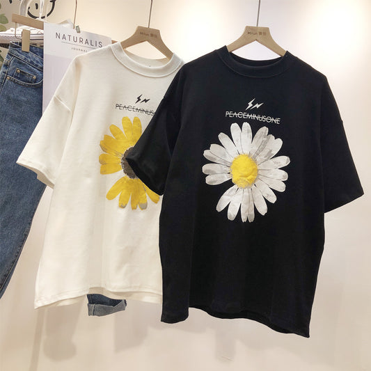 Net red super fire short sleeve small daisy t-shirt female half sleeve 2021 new Korean version of the loose clothes INS tide summer