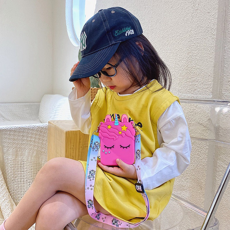 Cartoon children's silicone bag shoulder diagonal bag 2020 new Korean version of fashion cute change tolerance package wholesale