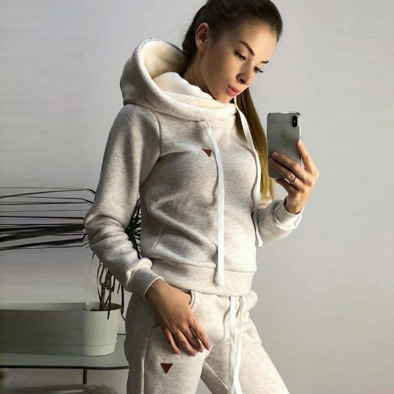 Fashion casual sports suit