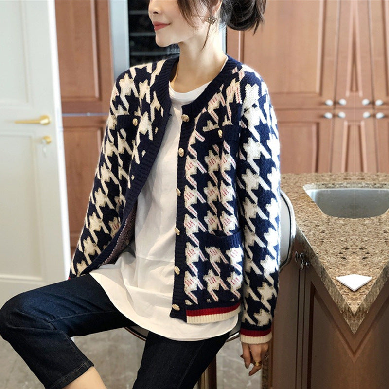 Small child sweater cardigan jacket female round neck short retro outer tide 2021 spring and autumn new sweater women's clothing