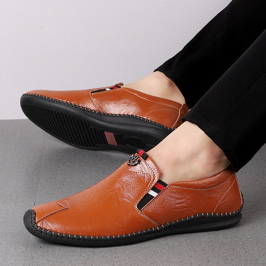 Men's casual shoes 2021 autumn new trend large size business peas shoes Korean version of the pointed driving leather men's shoes