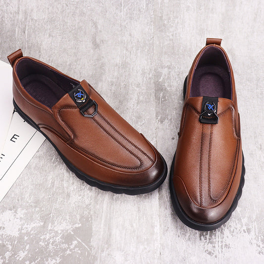 Head layer leather men's foot pedal music shoes 2021 autumn new casual shoes four seasons leather men's shoes