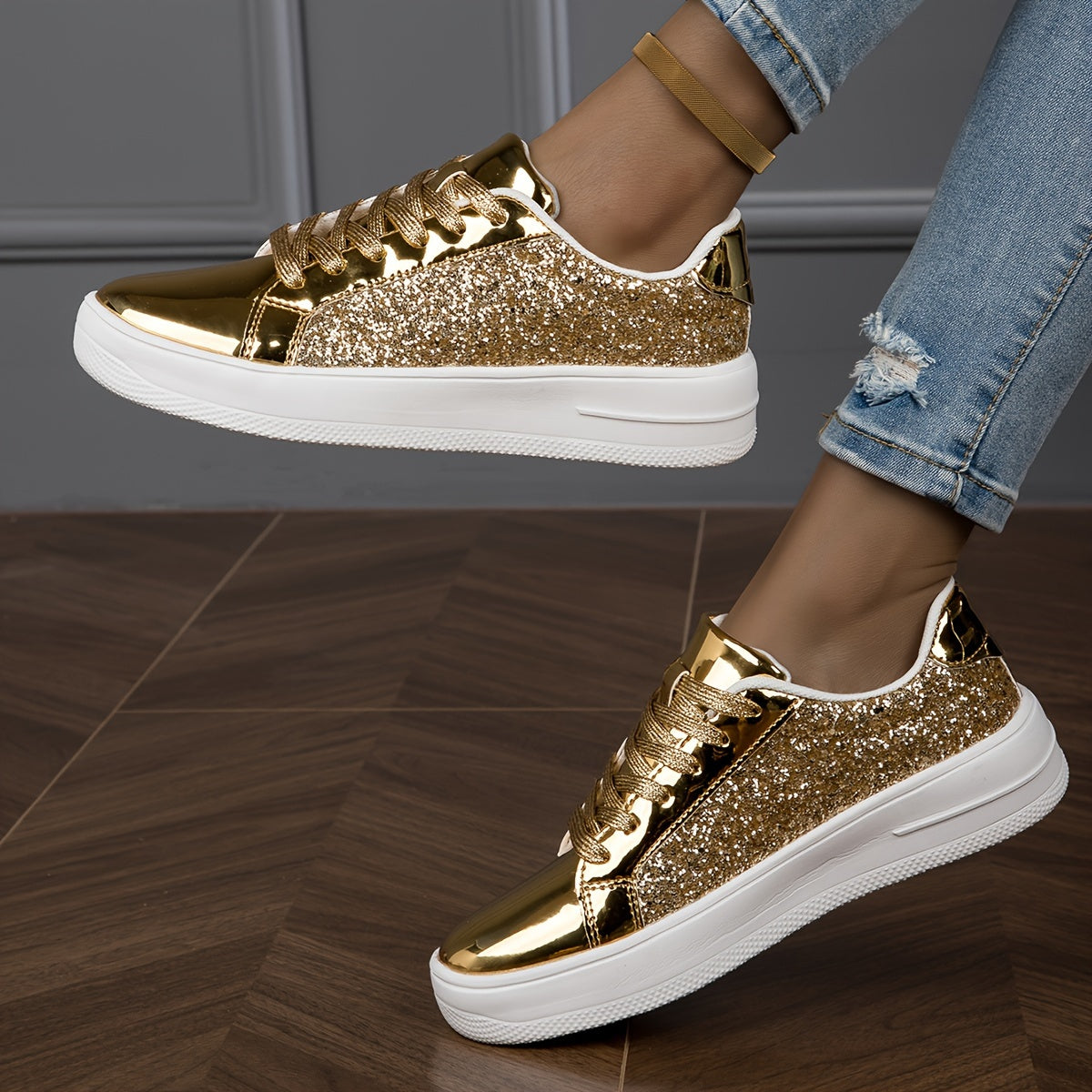 Women's Solid Color Trendy Sneakers, Lace Up Sequins Pattern Casual Skate Shoes, Glitter Low-top Shoes for Music Festival